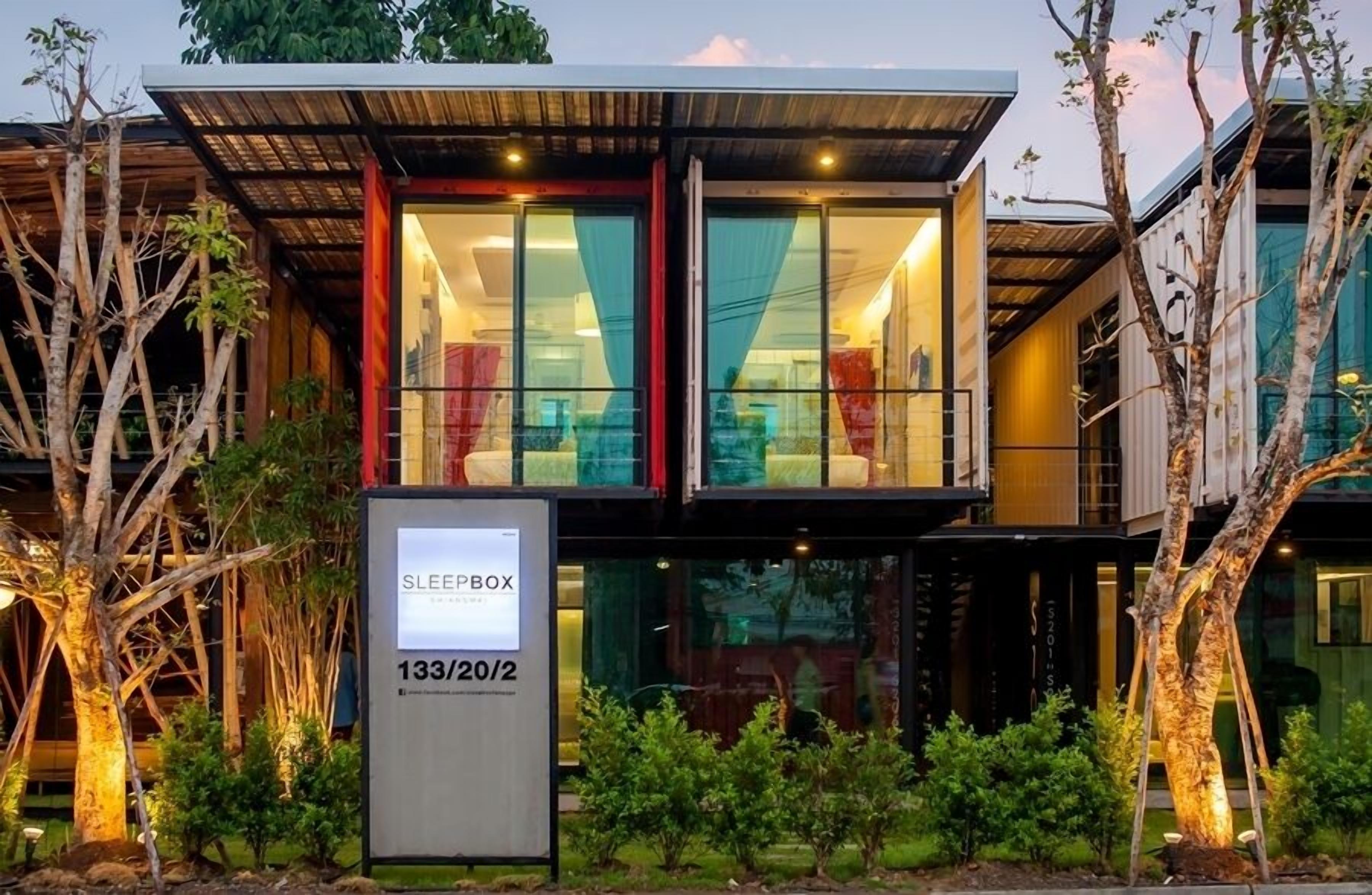 Sleepbox Chiangmai Hotel - Chiang Mai — Photos 3
